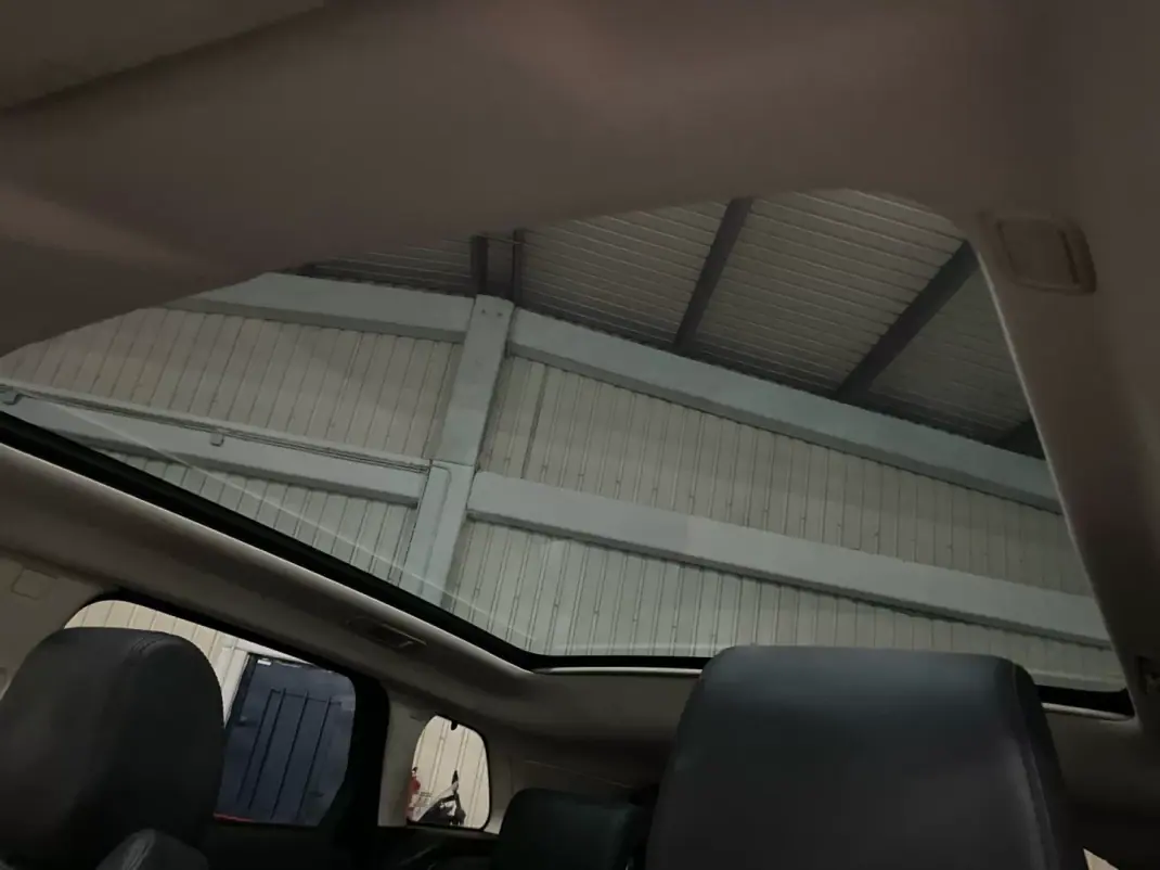 Land Rover Range Rover Evoque 2015 - 17950 EUR, 254700 km - AUTO.MOTO.pt - 254700km - foto 16 de 20