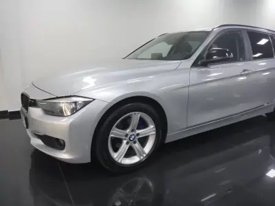 BMW 318 2013 - 13990 EUR, 157000 km - AUTO.MOTO.pt - 157000km - foto 3 de 27
