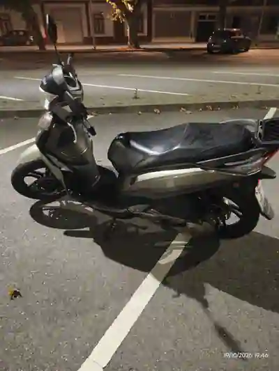 SYM Symphony ST 2015 — foto 6 de 8