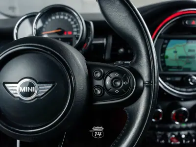 MINI One 2019 - 17990 EUR, 53900 km - AUTO.MOTO.pt - 53900km - foto 40 de 50