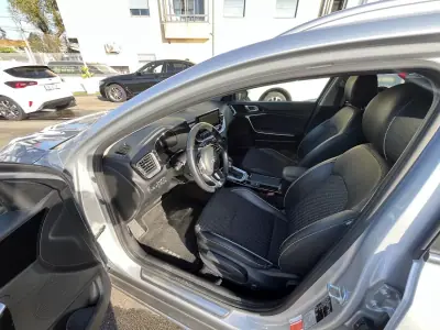 Kia XCeed 2021 - 16950 EUR, 147000 km - AUTO.MOTO.pt - 147000km - foto 23 de 33