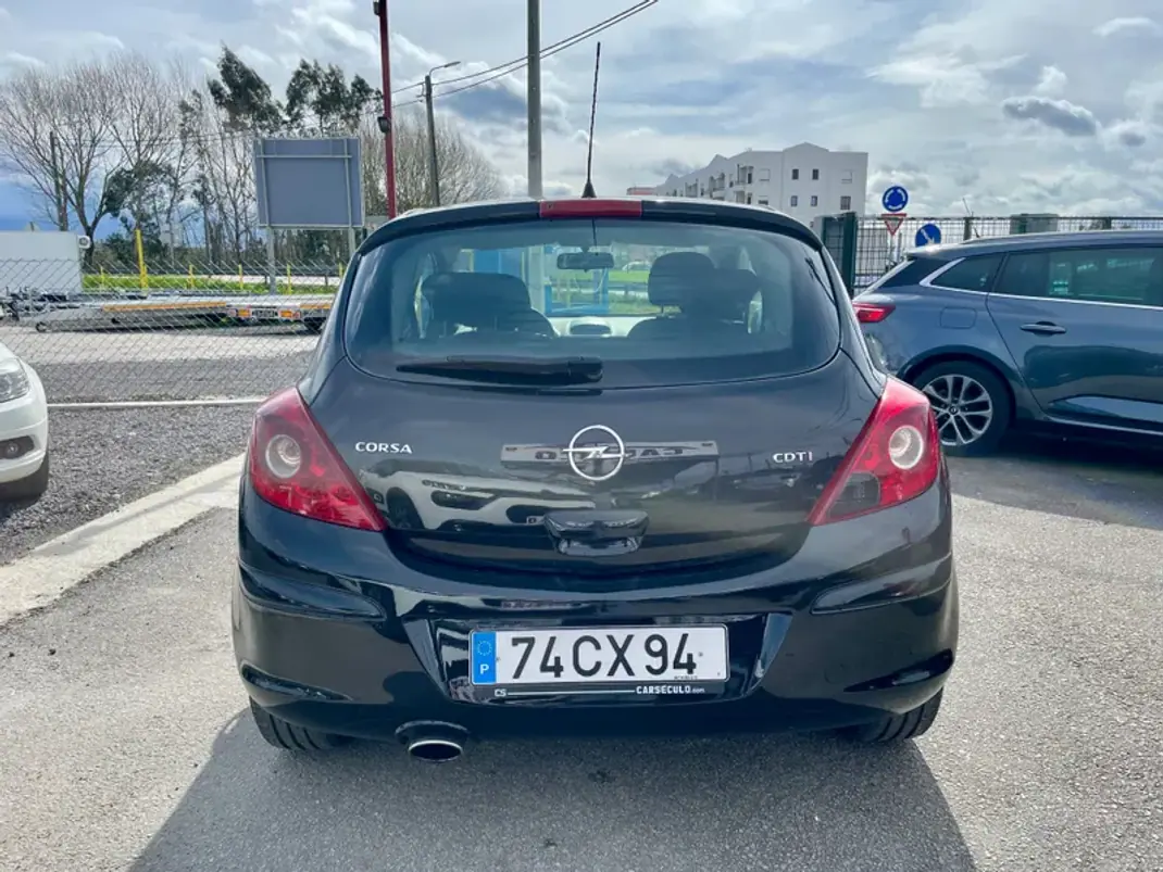 Opel Corsa 2007 - 6950 EUR, 245815 km - AUTO.MOTO.pt - 245815km - foto 5 de 27