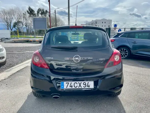 Opel Corsa 2007 - 6250 EUR, 245815 km - AUTO.MOTO.pt - 245815km - foto 5 de 27
