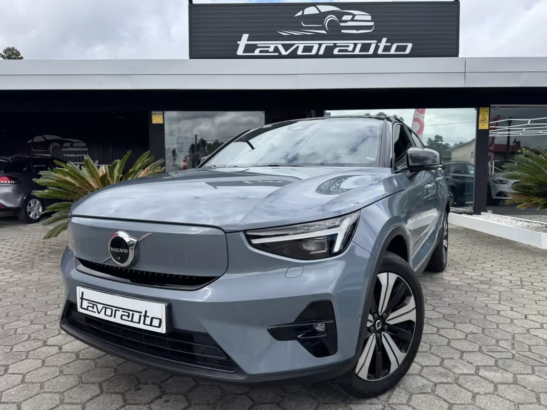 Volvo C40 2022 - 31900 EUR, 60000 km - AUTO.MOTO.pt - 60000km - foto 1 de 50