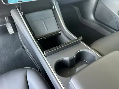 Tesla Model 3 2020 - 33900 EUR, 48971 km - 48971km - foto 22 de 31