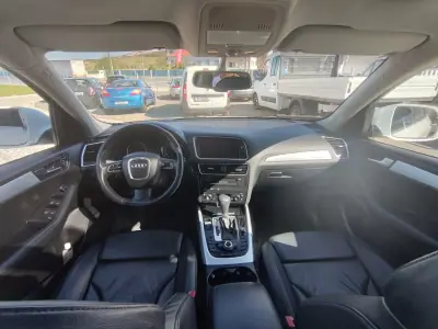 Audi Q5 2010 - 14490 EUR, 325000 km - AUTO.MOTO.pt - 325000km - foto 13 de 24