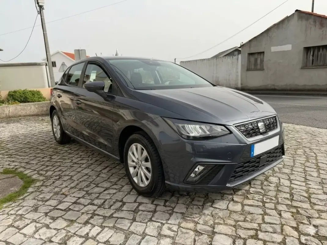 SEAT Ibiza 2024 - 18500 EUR, 16000 km - AUTO.MOTO.pt - 16000km - foto 3 de 15