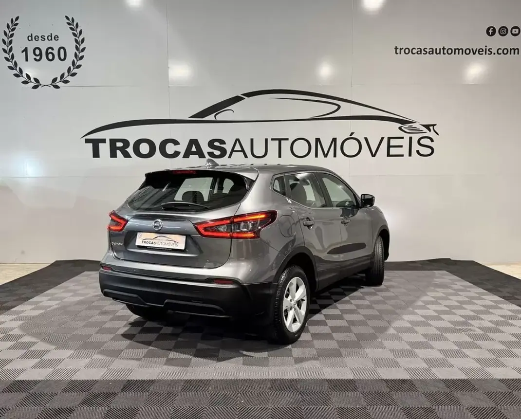 Nissan Qashqai 2019 - 18500 EUR, 131140 km - 131140km - foto 46 de 48