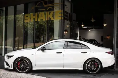 Mercedes-Benz CLA 35 AMG 2022 - 41990 EUR, 111659 km - AUTO.MOTO.pt - 111659km - foto 2 de 49
