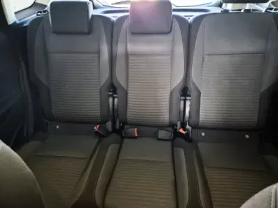 Ford C-Max 2016 - 13750 EUR, 78656 km - 78656km - foto 3 de 11