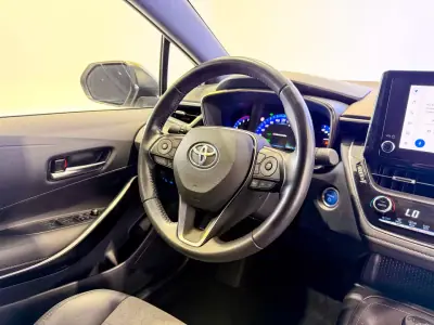Toyota Corolla Touring Sports 2022 - 20950 EUR, 145000 km - 145000km - foto 29 de 35