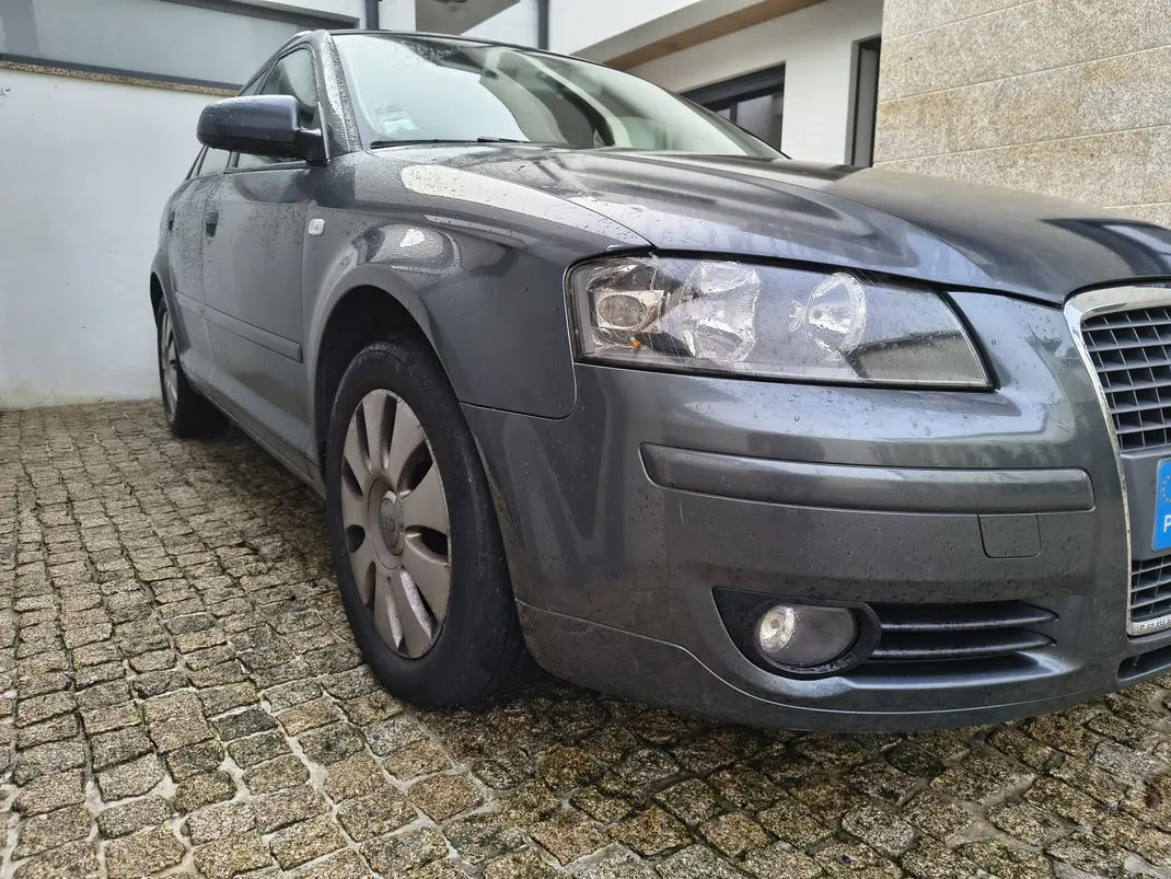 Audi A3 Sportback 2008 - 7500 EUR, 145000 km - AUTO.MOTO.pt - 145000km - foto 16 de 16