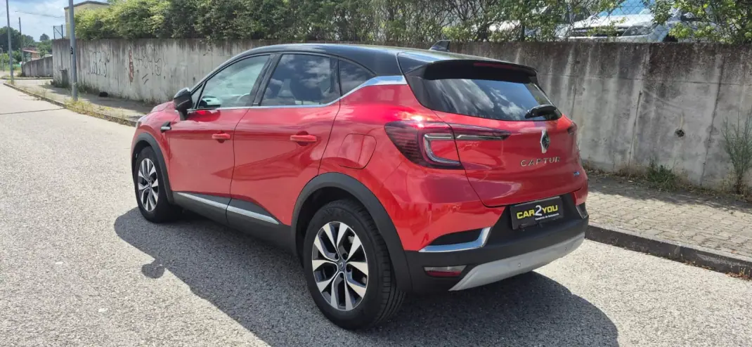 Renault Captur 2021 - 21750 EUR, 71000 km - AUTO.MOTO.pt - 71000km - foto 28 de 30