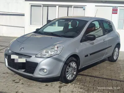 Renault Clio 2009 - 4480 EUR, 82000 km - foto 1 de 27