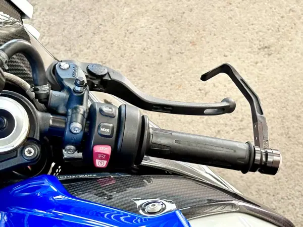 BMW S 1000 RR 2020 - 21900 EUR, 24253 km - AUTO.MOTO.pt - 24253km - foto 13 de 17