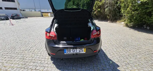 SEAT Ibiza 2008 - 5450 EUR, 194000 km - AUTO.MOTO.pt - 194000km - foto 7 de 15