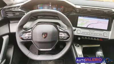Peugeot 308 2024 - 20950 EUR, 17870 km - AUTO.MOTO.pt - 17870km - foto 13 de 28