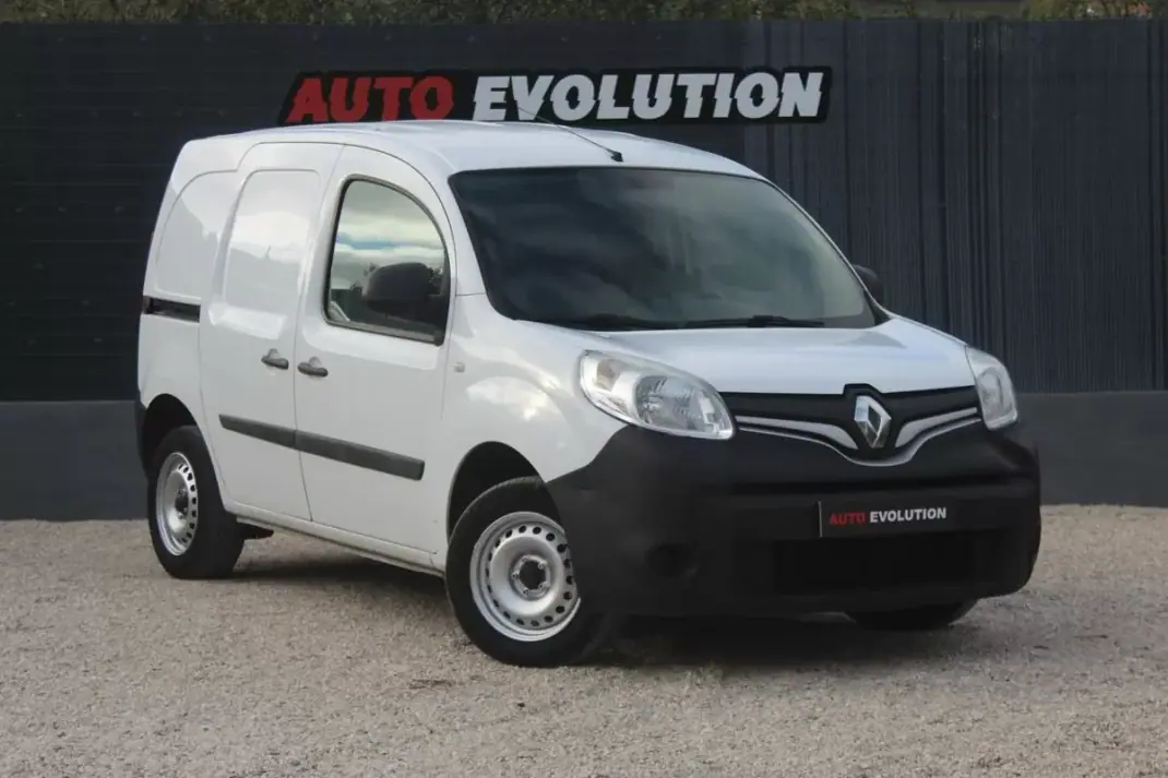 Renault KANGOO 1.5DCI 3L C/IVA 2019 - 8902 EUR, 175000 km - AUTO.MOTO.pt - 175000km - foto 15 de 23