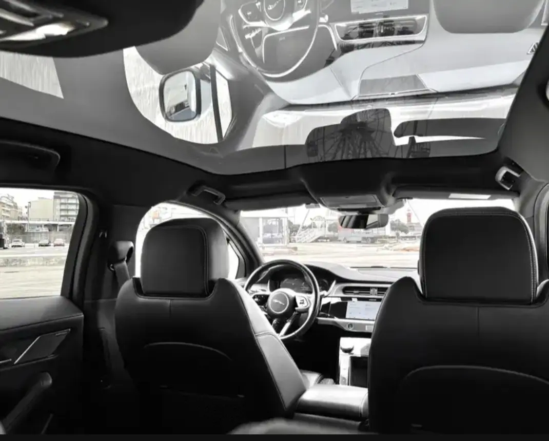 Jaguar I-Pace 2019 - 25000 EUR, 83000 km - AUTO.MOTO.pt - 83000km - foto 7 de 9