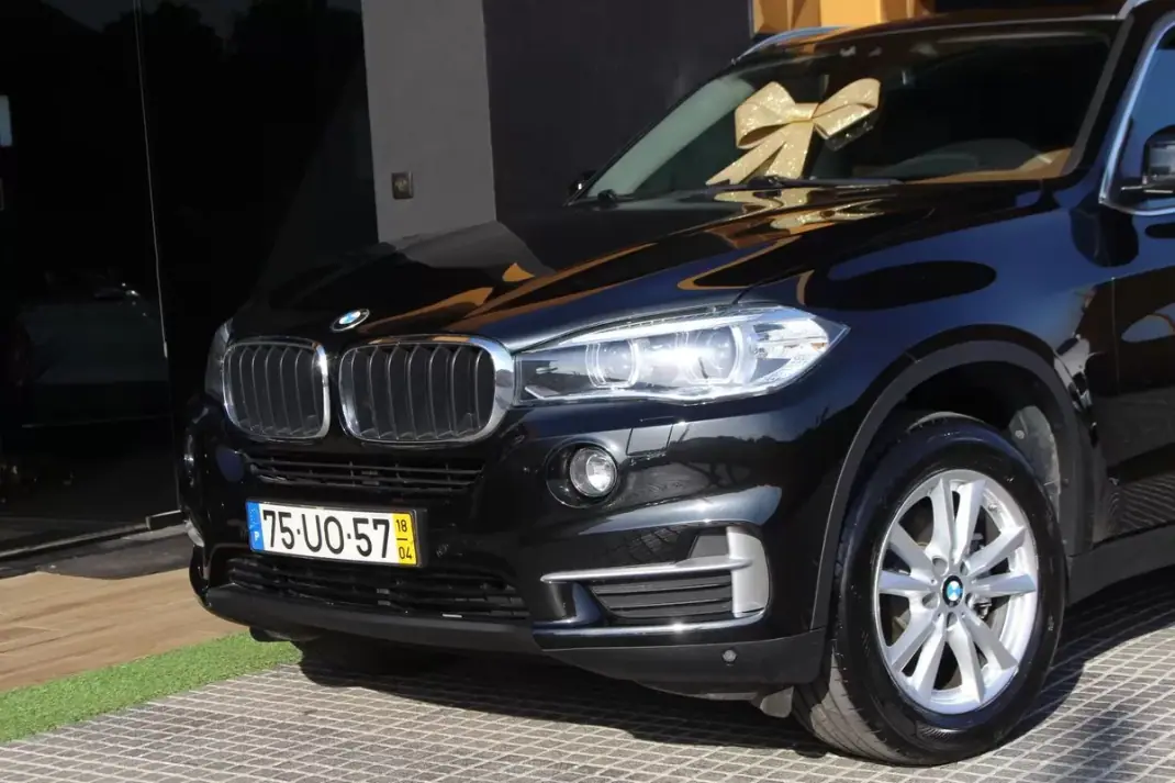 BMW X5 2018 - 24450 EUR, 191000 km - AUTO.MOTO.pt - 191000km - foto 5 de 26