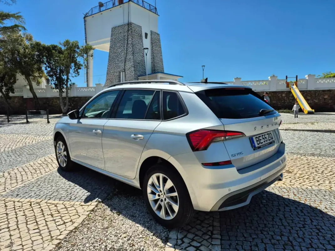 Skoda Kamiq 2023 - 18900 EUR, 24682 km - AUTO.MOTO.pt - 24682km - foto 4 de 20