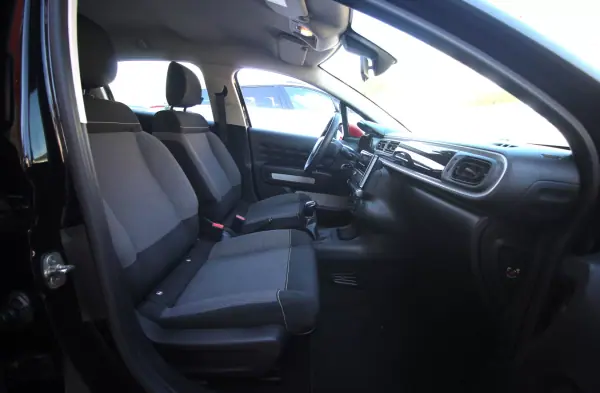 Citroën C3 2017 - 8990 EUR, 107000 km - AUTO.MOTO.pt - 107000km - foto 22 de 24