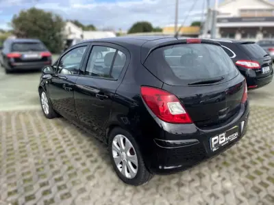 Opel Corsa 2010 - 6900 EUR, 207650 km - AUTO.MOTO.pt - 207650km - foto 4 de 6