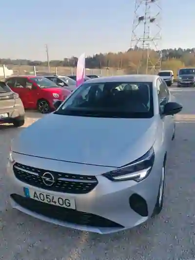 Opel Corsa 2022 — foto 5 de 9