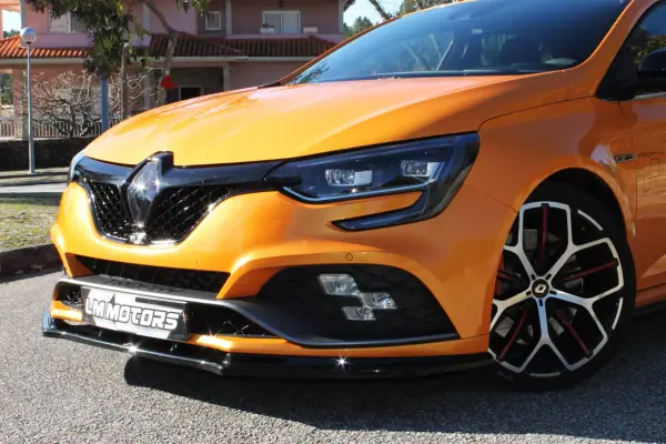 Renault Mégane 2019 - 43990 EUR, 42000 km - AUTO.MOTO.pt - 42000km - foto 13 de 41
