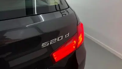 BMW 520 2013 - 13990 EUR, 253031 km - AUTO.MOTO.pt - 253031km - foto 10 de 40