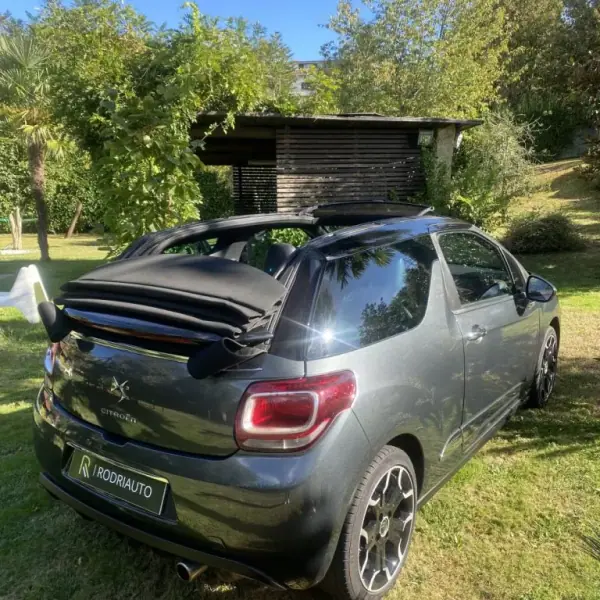 Citroën DS3 2013 - 14990 EUR, 156000 km - AUTO.MOTO.pt - 156000km - foto 23 de 26