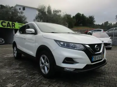 Nissan Qashqai 2018 - 15990 EUR, 170000 km - 170000km - foto 2 de 26