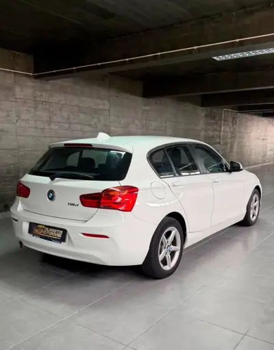 BMW 116 2017 - 17350 EUR, 140000 km - AUTO.MOTO.pt - 140000km - foto 5 de 17