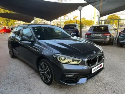 BMW 116 2021 - 18900 EUR, 141720 km - AUTO.MOTO.pt - 141720km - foto 4 de 11