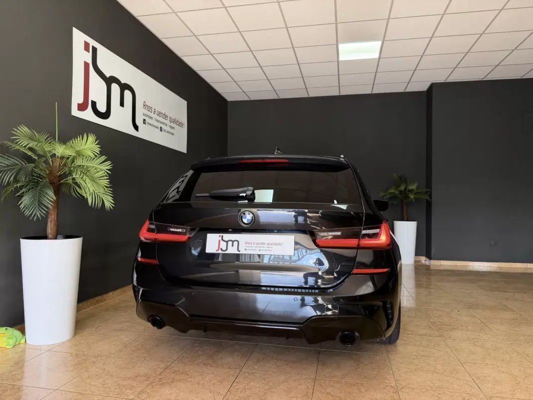 BMW 320 2019 - 26990 EUR, 179874 km - AUTO.MOTO.pt - 179874km - foto 6 de 20