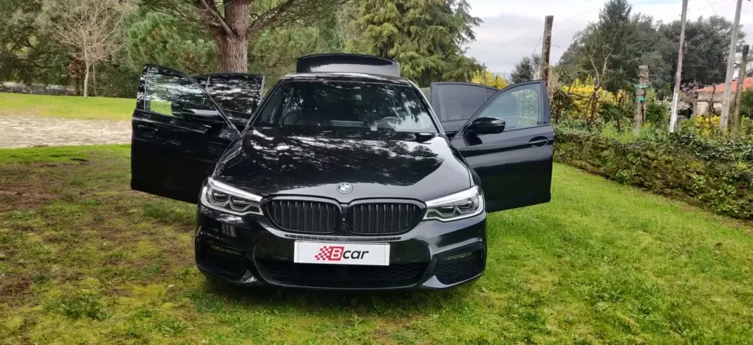 BMW 530e 2019 - 28499 EUR, 113000 km - AUTO.MOTO.pt - 113000km - foto 20 de 51
