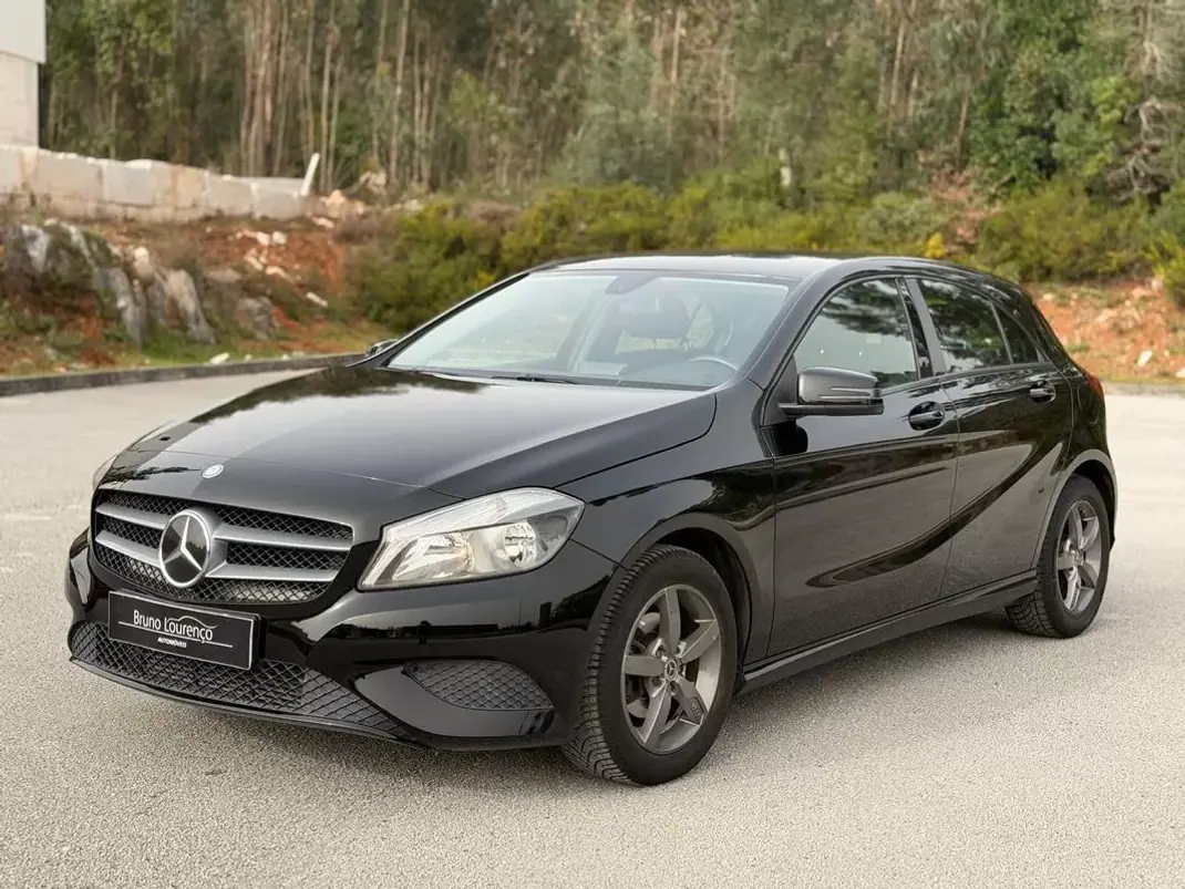 Mercedes-Benz A 160 2015 - 12900 EUR, 160650 km - AUTO.MOTO.pt - 160650km - foto 1 de 25