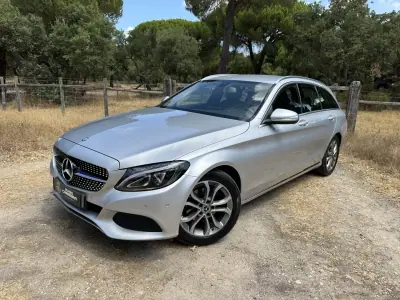 Mercedes-Benz C 180 2014 - 13500 EUR, 200000 km - AUTO.MOTO.pt - 200000km - foto 2 de 14