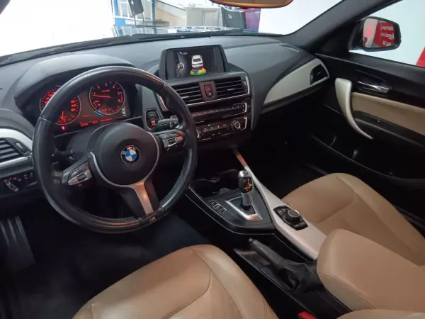 BMW 218 2015 - 15950 EUR, 147000 km - AUTO.MOTO.pt - 147000km - foto 15 de 19
