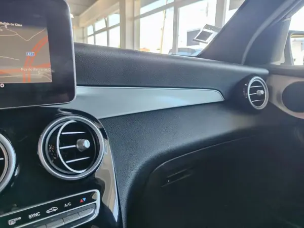 Mercedes-Benz GLC 220 2015 - 27450 EUR, 178000 km - AUTO.MOTO.pt - 178000km - foto 39 de 39