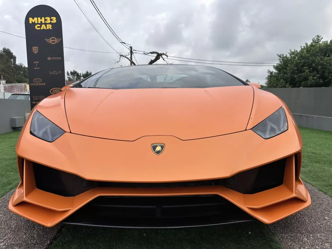 Lamborghini Huracán Spyder 2022 - 398000 EUR, 40000 km - AUTO.MOTO.pt - 40000km - foto 8 de 55