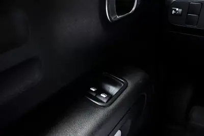 Citroën C3 2021 - 12900 EUR, 139683 km - AUTO.MOTO.pt - 139683km - foto 18 de 37