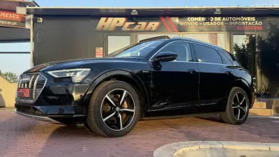 Audi e-tron 2019 - 27990 EUR, 99000 km - AUTO.MOTO.pt - 99000km - foto 30 de 33