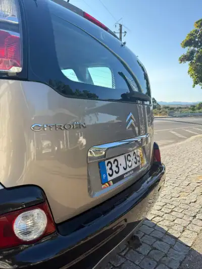 Citroën C3 Picasso 2010 - 10900 EUR, 187511 km - AUTO.MOTO.pt - 187511km - foto 12 de 31