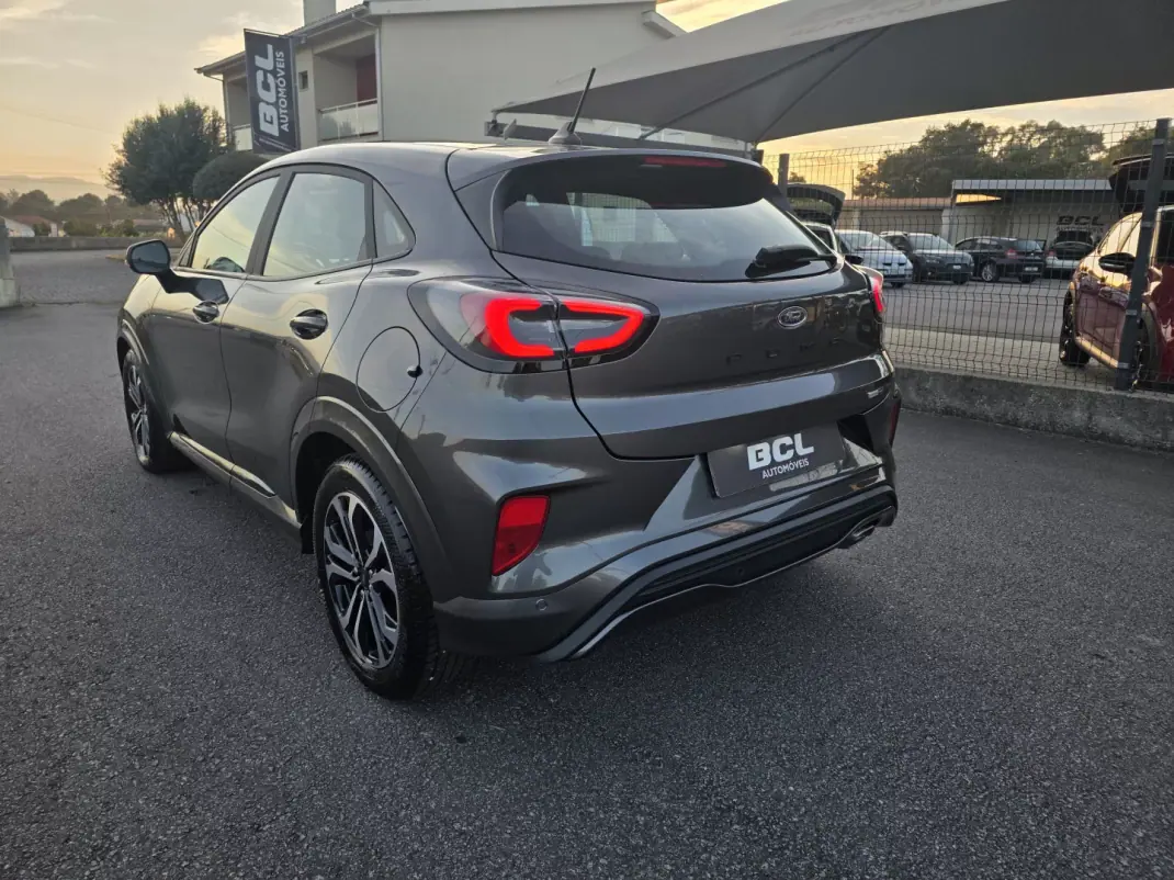 Ford Puma 2023 - 18990 EUR, 102000 km - AUTO.MOTO.pt - 102000km - foto 4 de 43