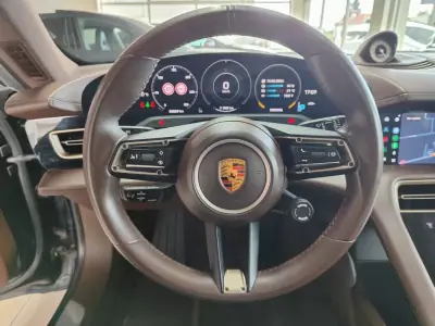 Porsche Taycan 2020 - 61500 EUR, 54000 km - AUTO.MOTO.pt - 54000km - foto 27 de 37