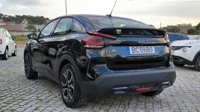 Citroën e-C4 2023 - 18950 EUR, 19926 km - AUTO.MOTO.pt - 19926km - foto 6 de 9