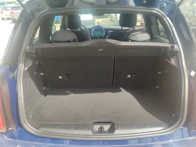 MINI Cooper 2016 - 14900 EUR, 200000 km - AUTO.MOTO.pt - 200000km - foto 20 de 21