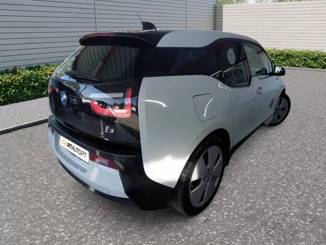 BMW i3 2016 - 13990 EUR, 180000 km - AUTO.MOTO.pt - 180000km - foto 6 de 9
