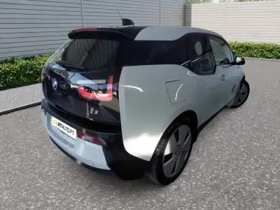 BMW i3 2016 - 13990 EUR, 180000 km - AUTO.MOTO.pt - 180000km - foto 6 de 9